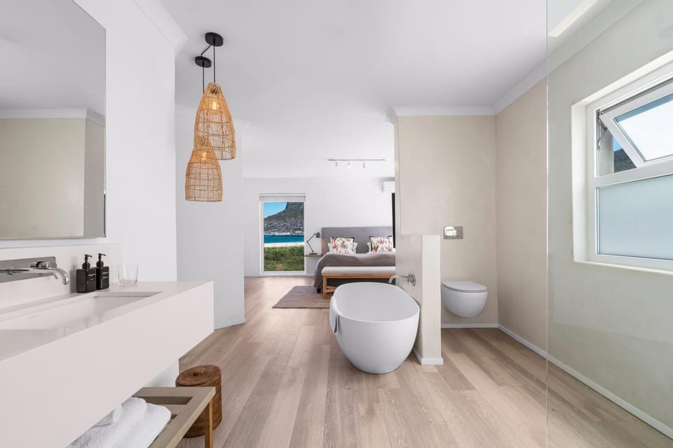 Bedroom, Sea view, Bath