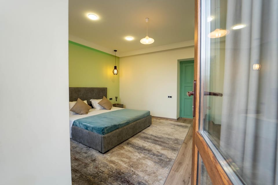 Bed, Balcony/Terrace, Photo of the whole room, Bedroom