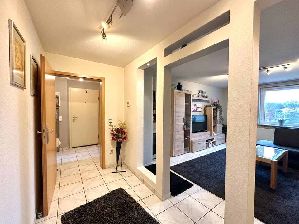 Top gelegene 2 Zimmer Wohnung, WiFi, Home Office, Free Parking, Apartment in Essen