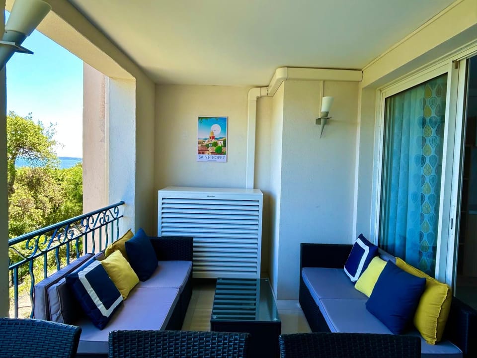 Les Restanques 3 étoiles 4 à 5 pers 2143 Apartment in Grimaud