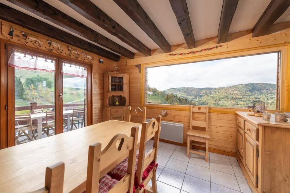 Chalet avec sauna, magnifique vue et à 400m des pistes Chalet in La Bresse