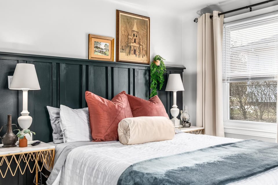 Duplex Style Home in Shelby Township- 2 flats Apartment in Shelby Township