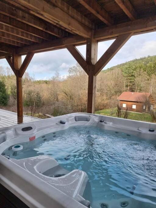 L'orée des bois, SPA et Sauna Chalet in Vosges