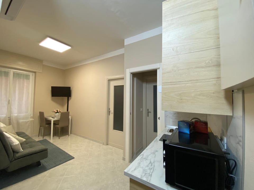 TV and multimedia, Dining area