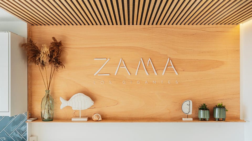 Property logo or sign, Decorative detail, Logo/Certificate/Sign
