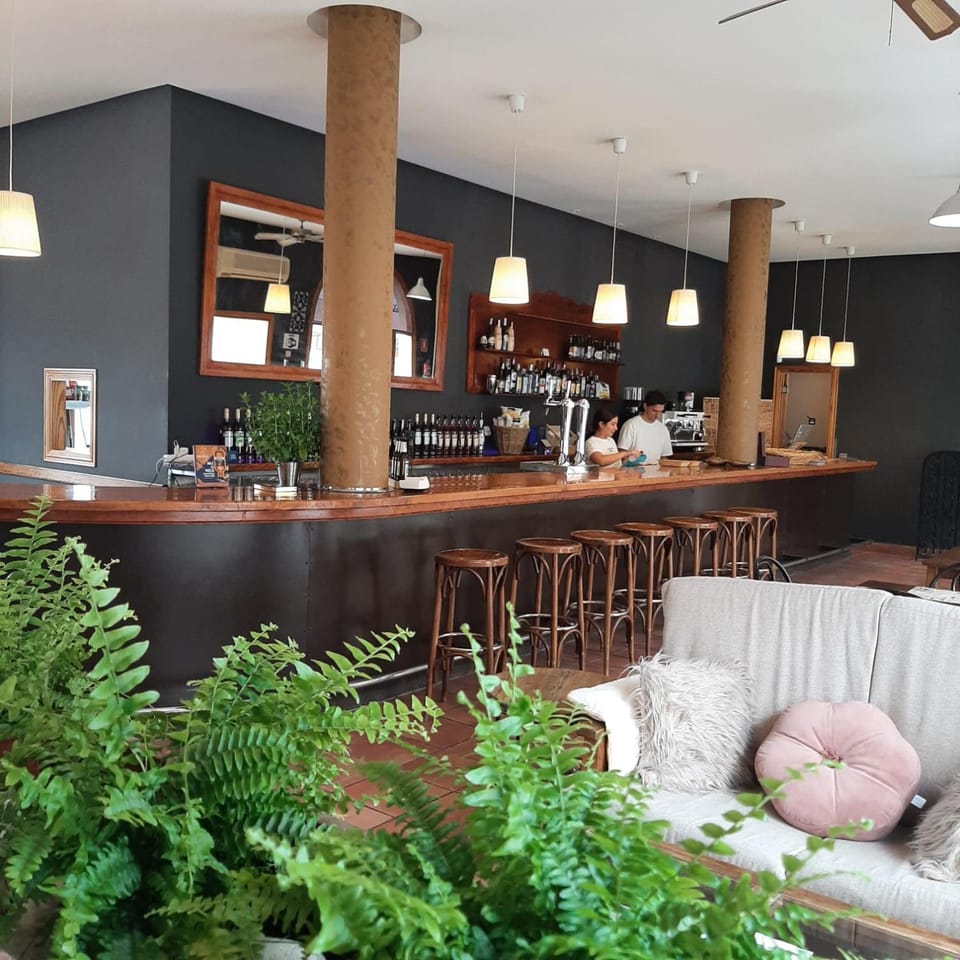 Lounge or bar, Lounge or bar, Food and drinks, Drinks