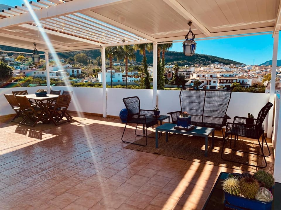 Balcony/Terrace, Balcony/Terrace