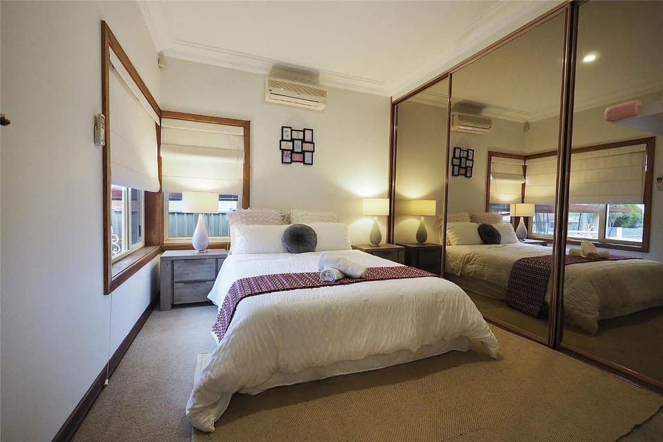 Fantastic Family Home with Pool at Concord House in Sydney
