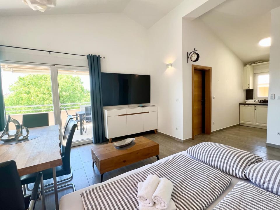 Baka Mara 1 - Premium Comfort Apartment with Quality Interior Apartment in Biograd na Moru