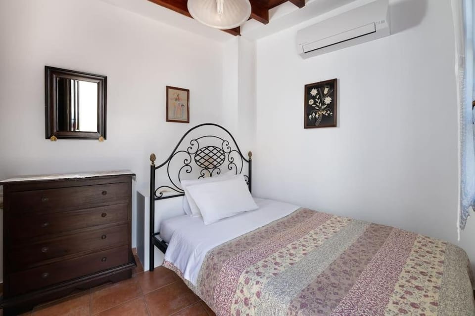 Genovefa traditional house House in Rhodes, Greece