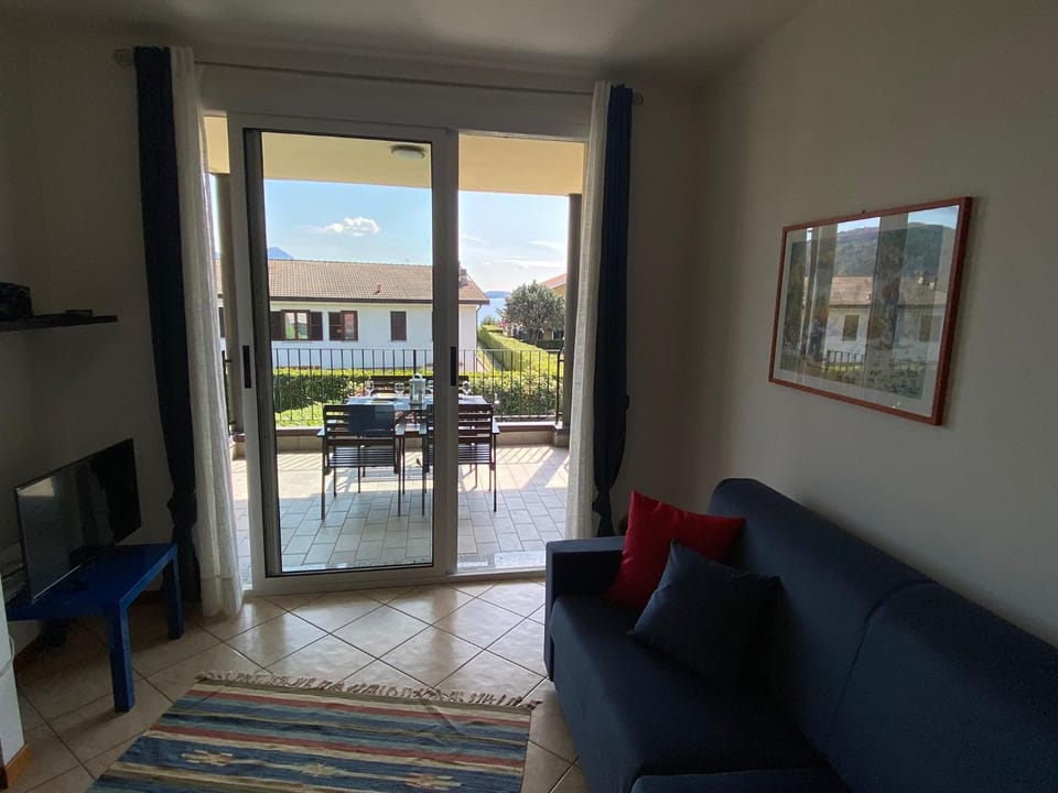 Melograno in Feriolo Apartment in Canton of Ticino