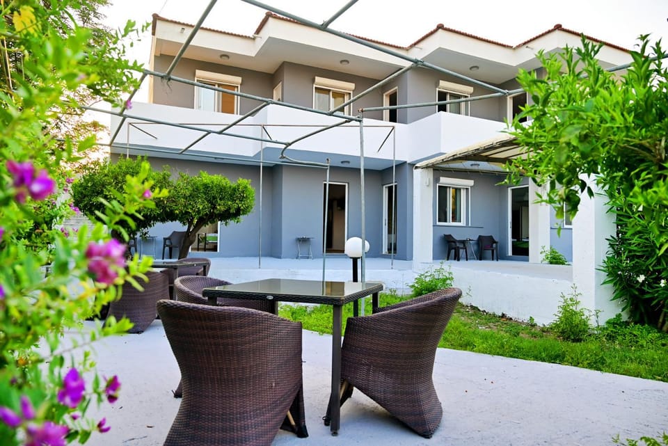 Property building, Garden view