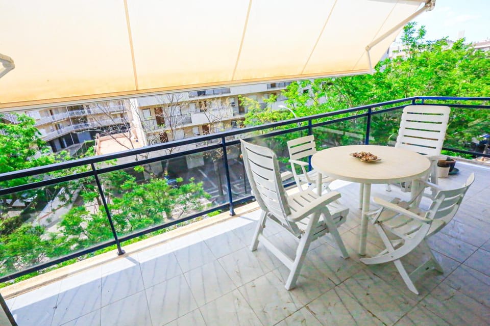 LITORAL COSTA DORADA - ROGER Only families Apartment in Cambrils