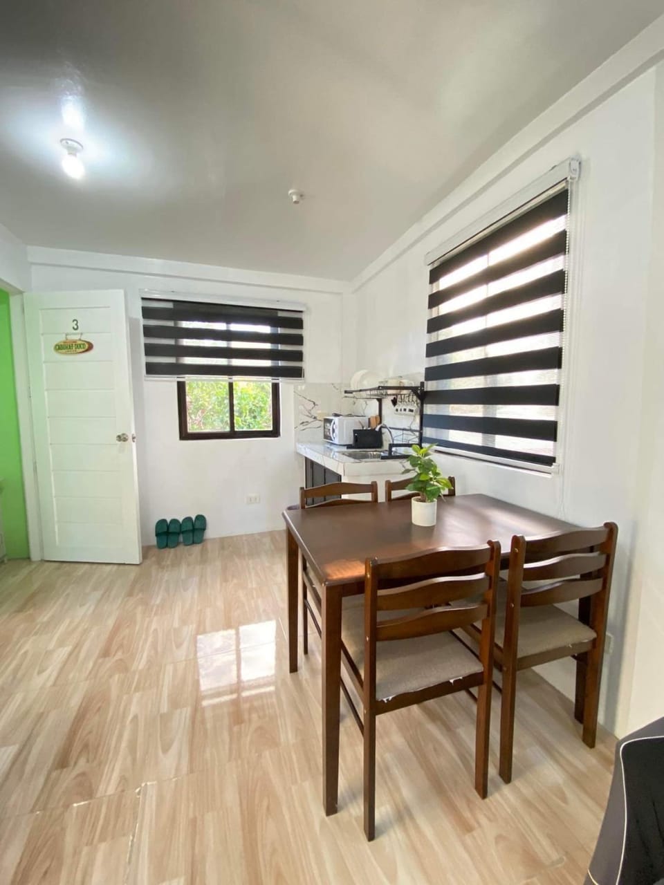 Cabuhat-Duco Lodge 3 Bed and Breakfast in Calabarzon