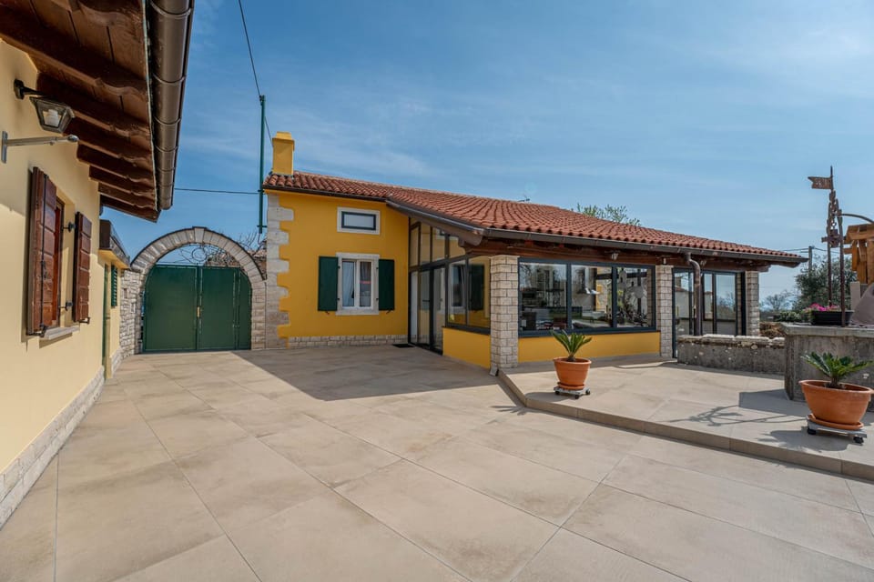Ferienhaus/HolidayHouse Smokvica **** in Rakalj House in Istria County