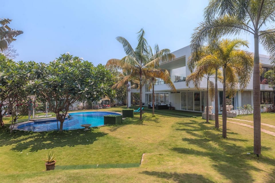 Garden, Swimming pool