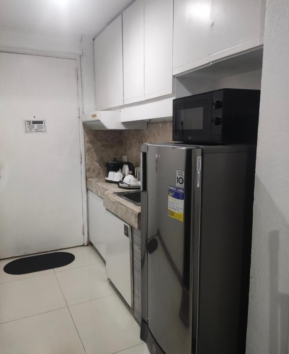Citadel Inn Apartment hotel in Makati