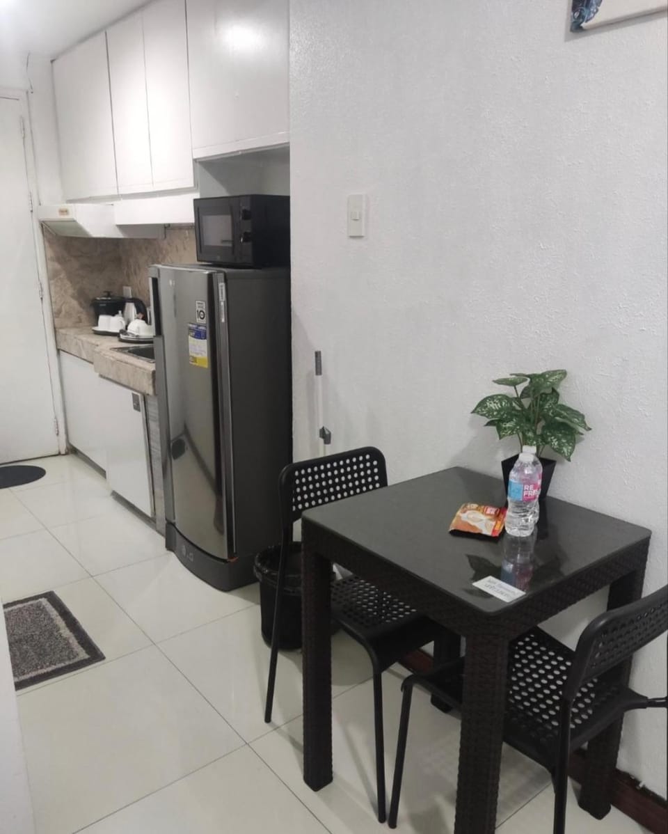 Citadel Inn Apartment hotel in Makati