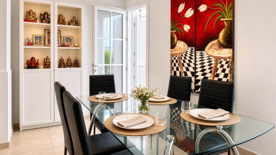Living room, Decorative detail, Seating area, Dining area
