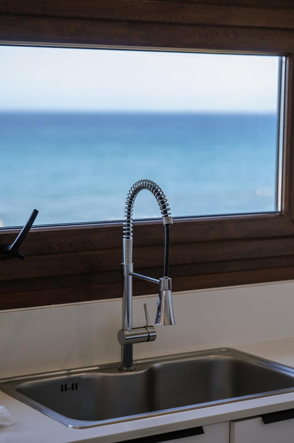 Kitchen or kitchenette, Sea view
