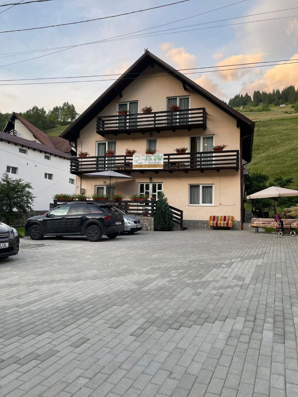 Casa Anastasia - Moieciu de Sus Bed and Breakfast in Brașov County