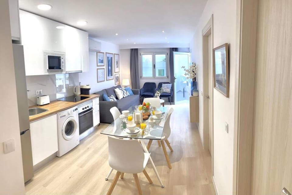 Casa Ocean Bliss; 2-bed apt. in perfect location! Apartment in Puerto del Carmen