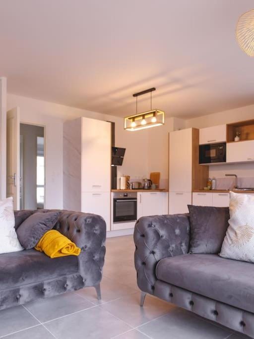 Superbe appartement 2 chambres - parking gratuit Apartment in Bourgogne-Franche-Comté