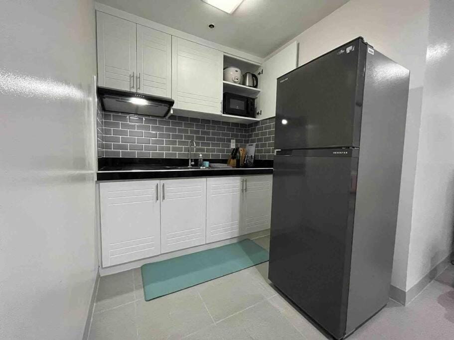 One Bedroom Condo Subic Bay Apartment in Subic