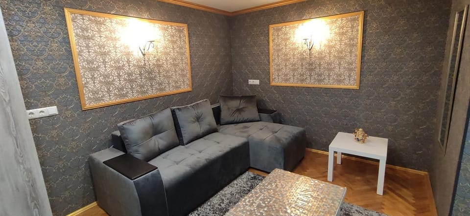 Центр 2-поверх кондиціонер біля озера балкон The best Apartment in Lviv Oblast