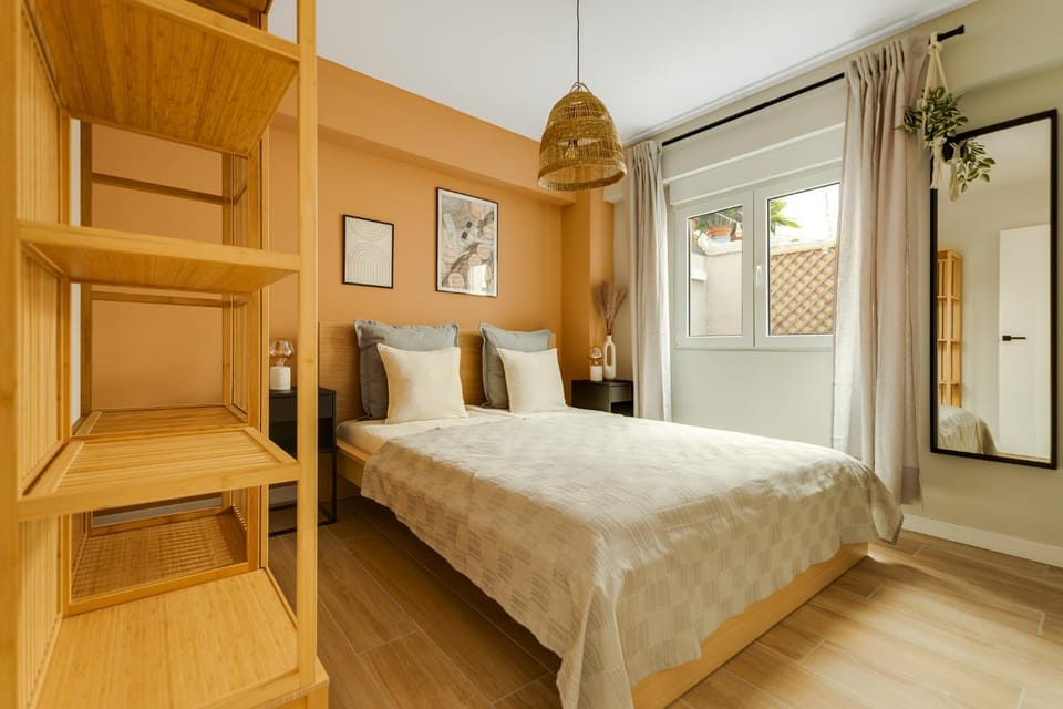 Bed, Photo of the whole room, Bedroom, wardrobe