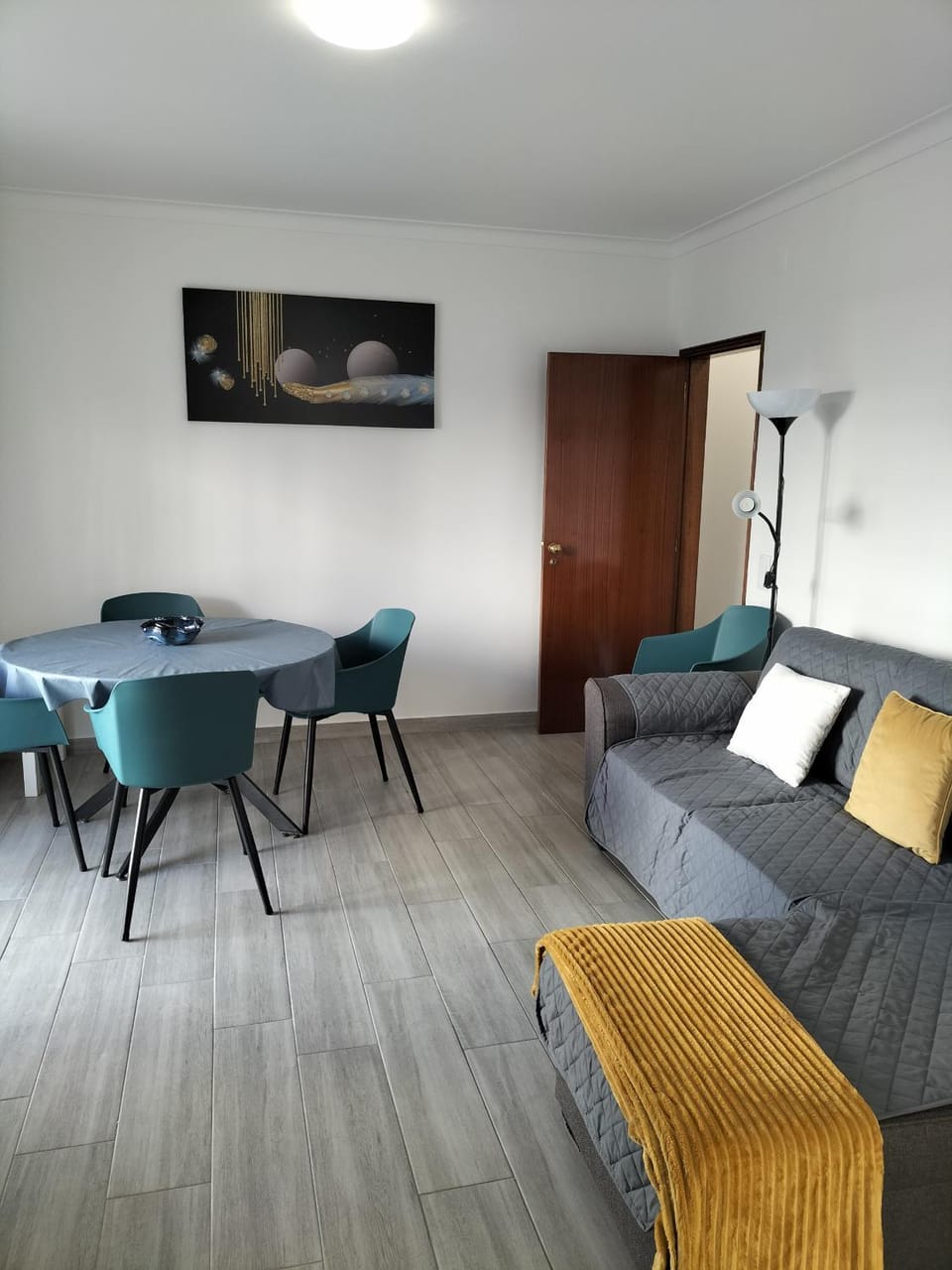 Communal lounge/ TV room, Living room