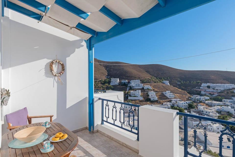 Property building, Natural landscape, View (from property/room), Balcony/Terrace, Sea view