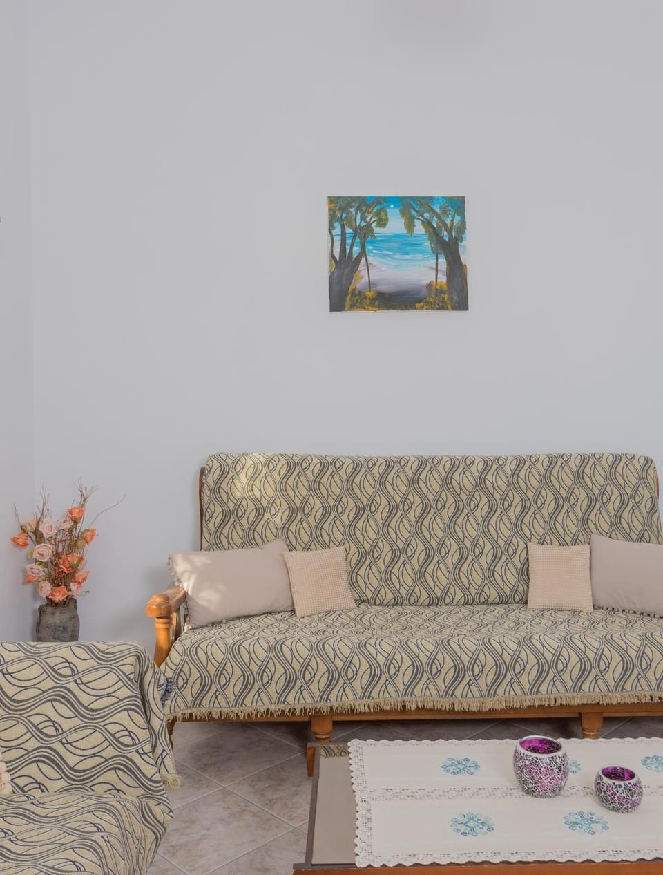 Living room, Seating area
