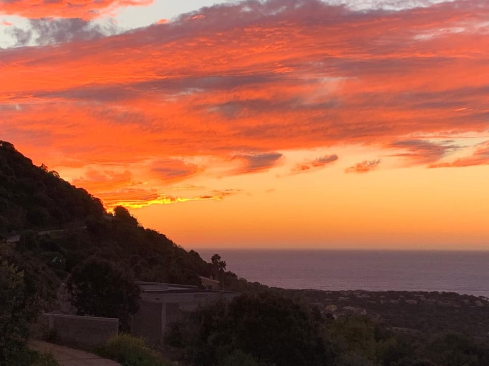 Nearby landmark, Natural landscape, Mountain view, Sea view, Sunset