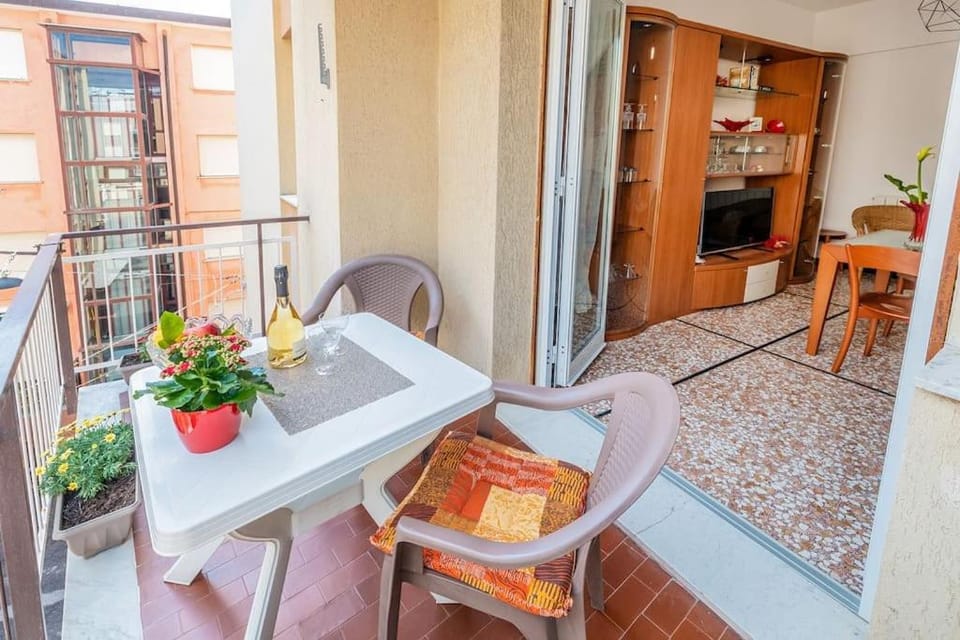 Balcony/Terrace, Living room