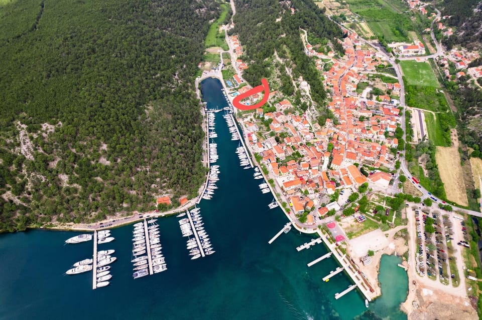 Neighbourhood, Bird's eye view, Sea view