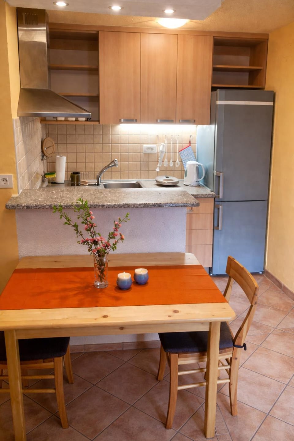 Kitchen or kitchenette, kitchen