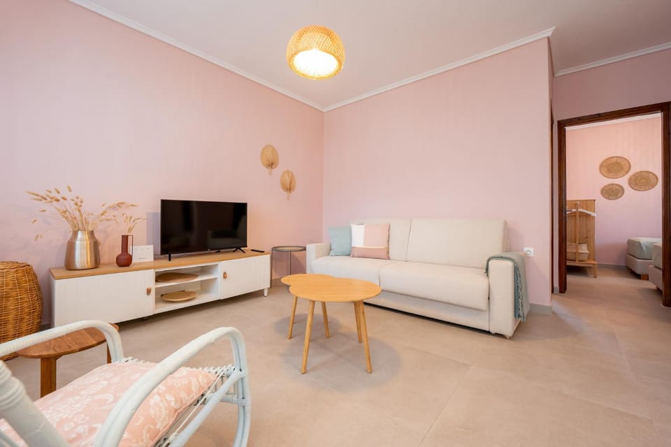 Decorative detail, Seating area, Bedroom