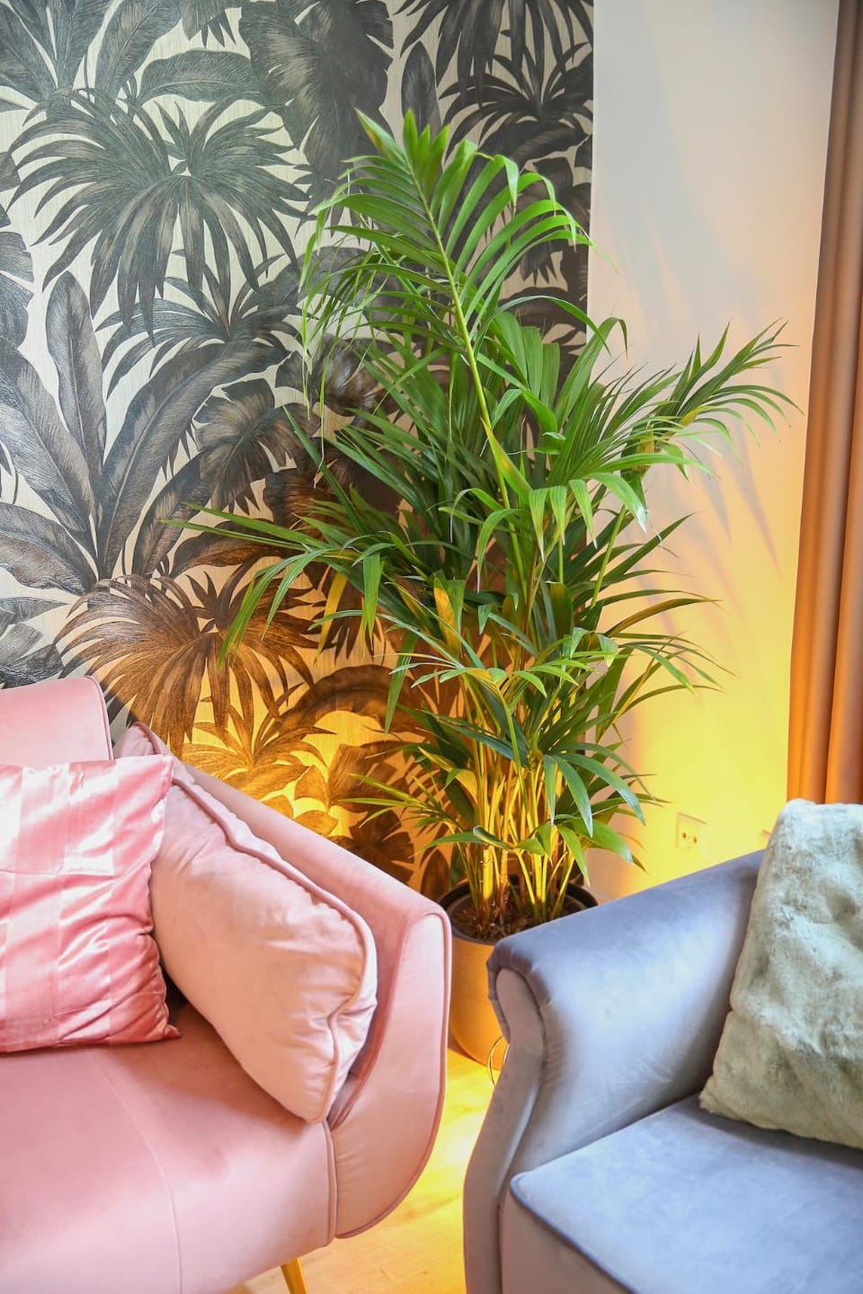 Living room, Decorative detail