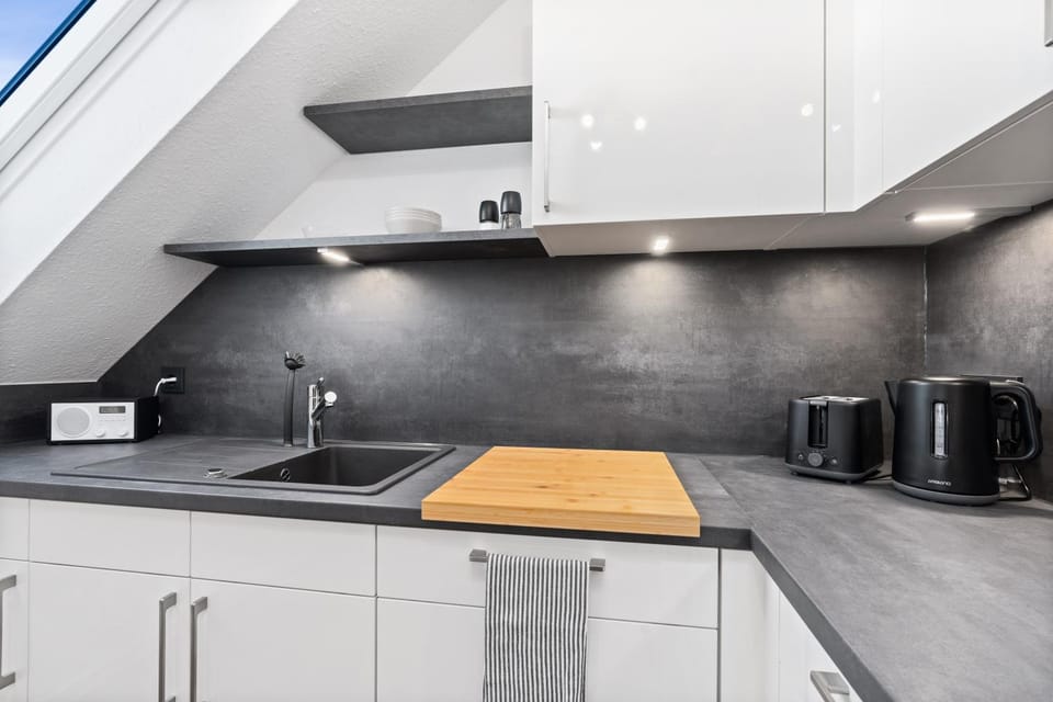 Kitchen or kitchenette, Living room