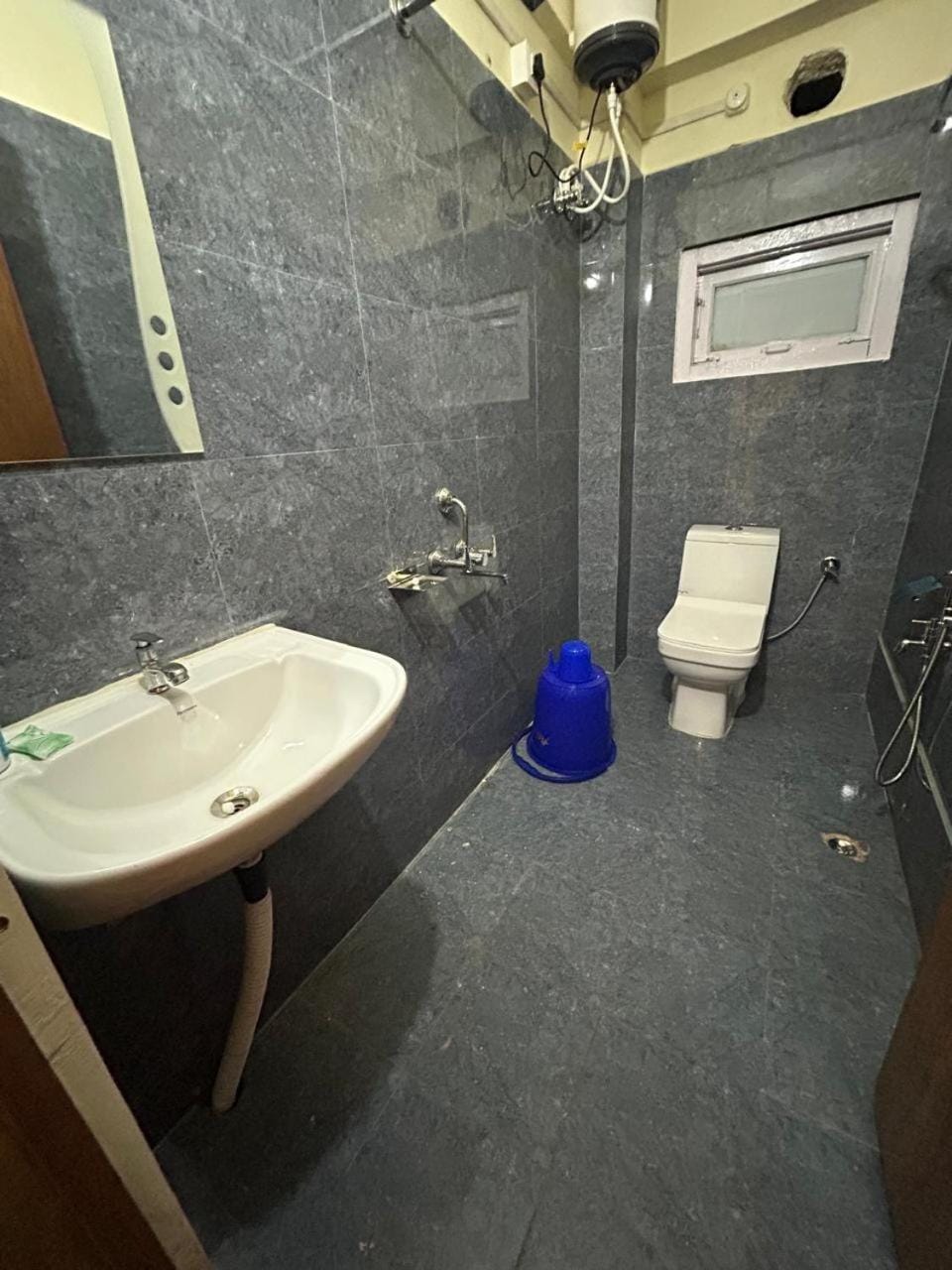 Toilet, Bathroom