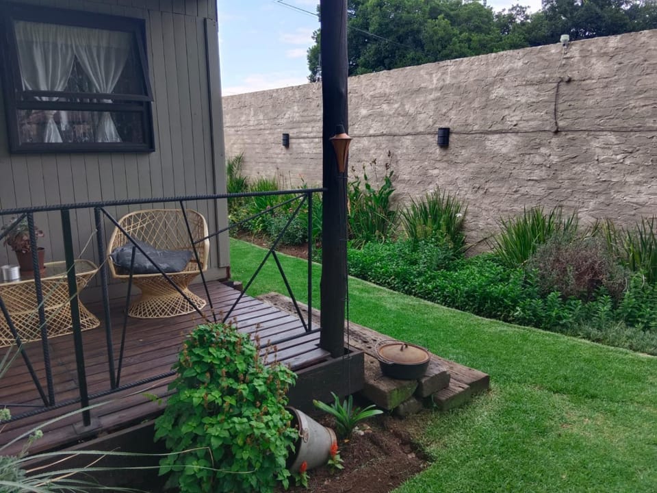 Patio, Garden