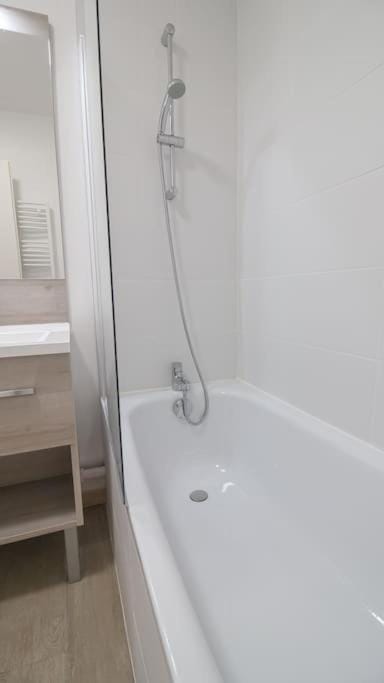 Appartement UBE à 400m de la plage Apartment in La Croix-Valmer