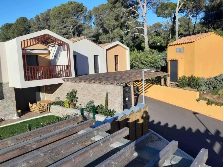 Appartement UBE à 400m de la plage Apartment in La Croix-Valmer