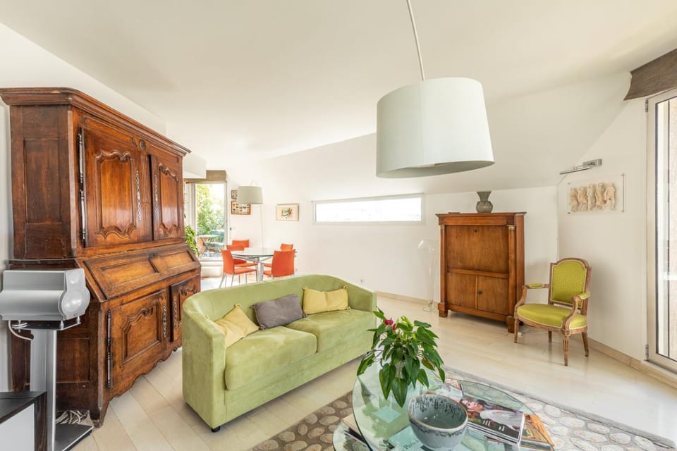 GuestReady- 2 Terrace Duplex with Exceptional View Apartment in Paris