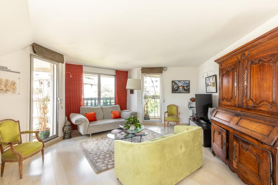 GuestReady- 2 Terrace Duplex with Exceptional View Apartment in Paris