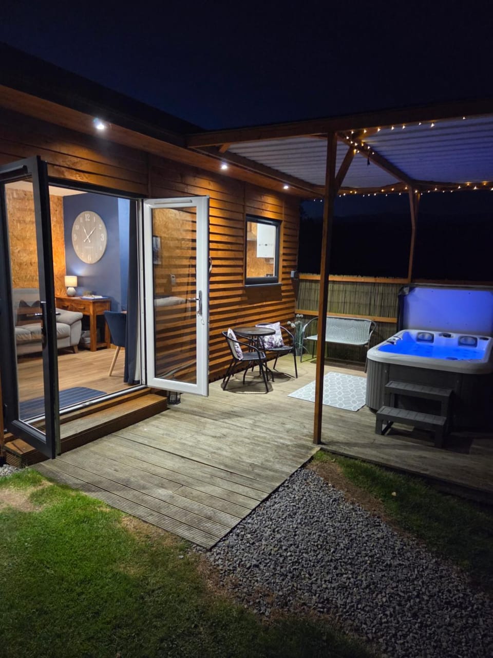 Lakes and Eden Valley. Thornhill Cabin Cabin in England