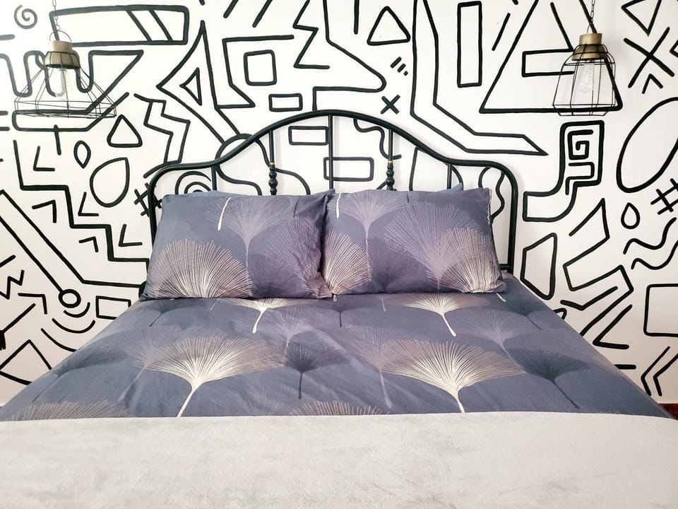 Bed, Photo of the whole room, Bedroom