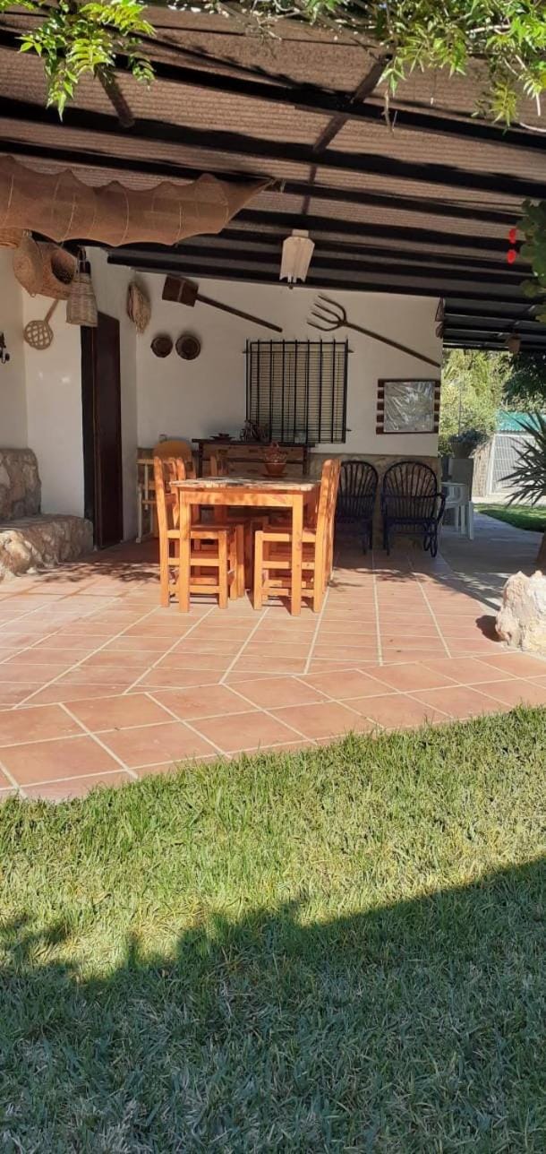 Off site, Seating area