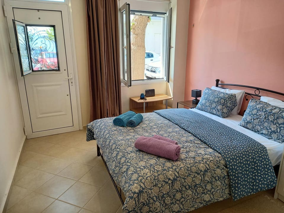 Pel House Apartment in Peloponnese, Western Greece and the Ionian